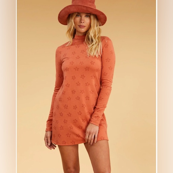 Billabong x Salty Blonde Bodycon Dress - Picture 2 of 14